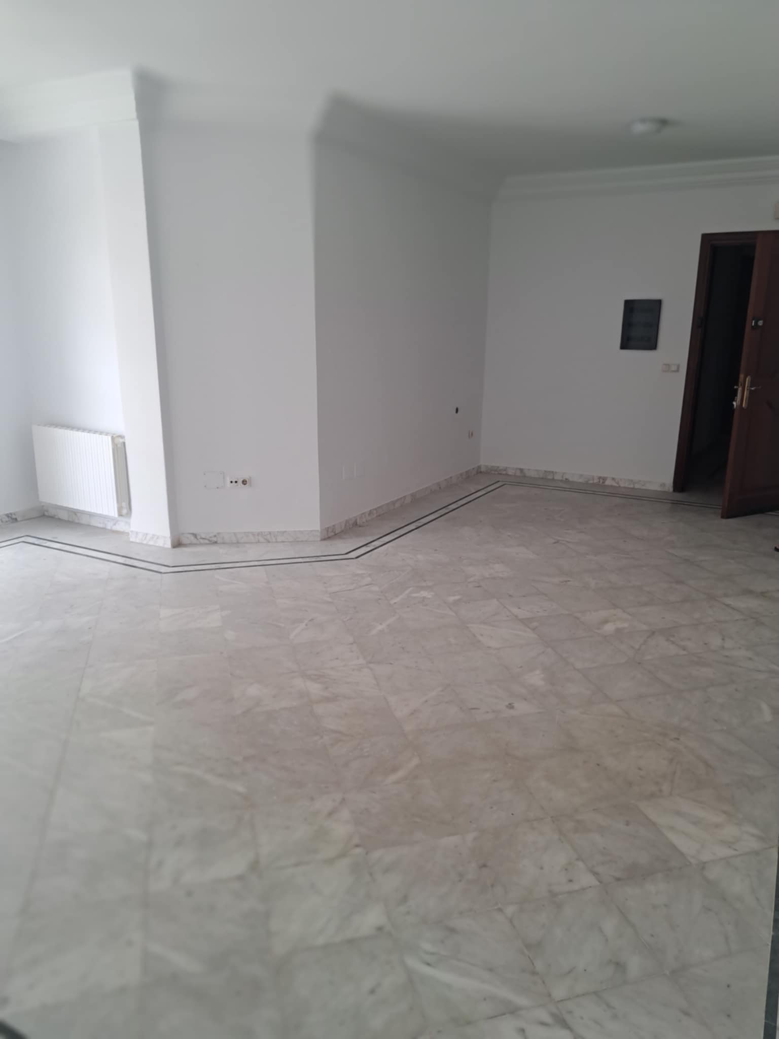 Ariana Ville Cite Ennasr 2 Vente Appart. 4 pices Joli appartement a ennaser2