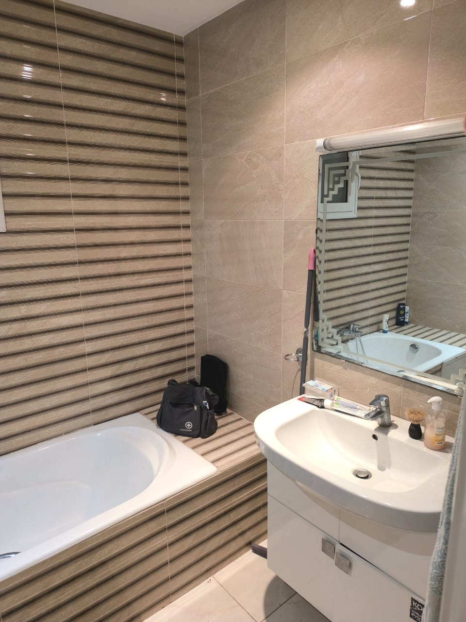 La Soukra La Soukra Vente Appart. 4 pices Appartement s3