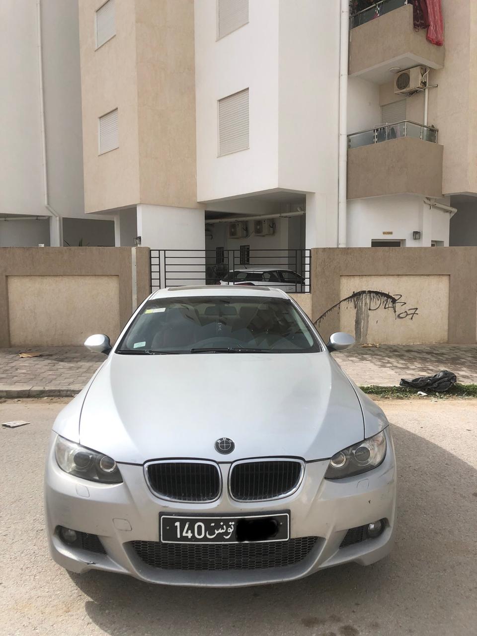 La Soukra Borj Louzir Bmw Serie 3 Bmw 316 i    e 92  bien entretenue    2ieme main