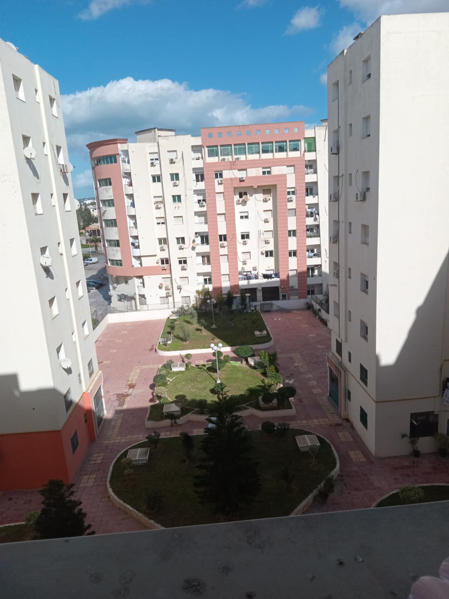 La Marsa El Aouina Vente Appart. 4 pices Belle opportunit app laaouina cote afh