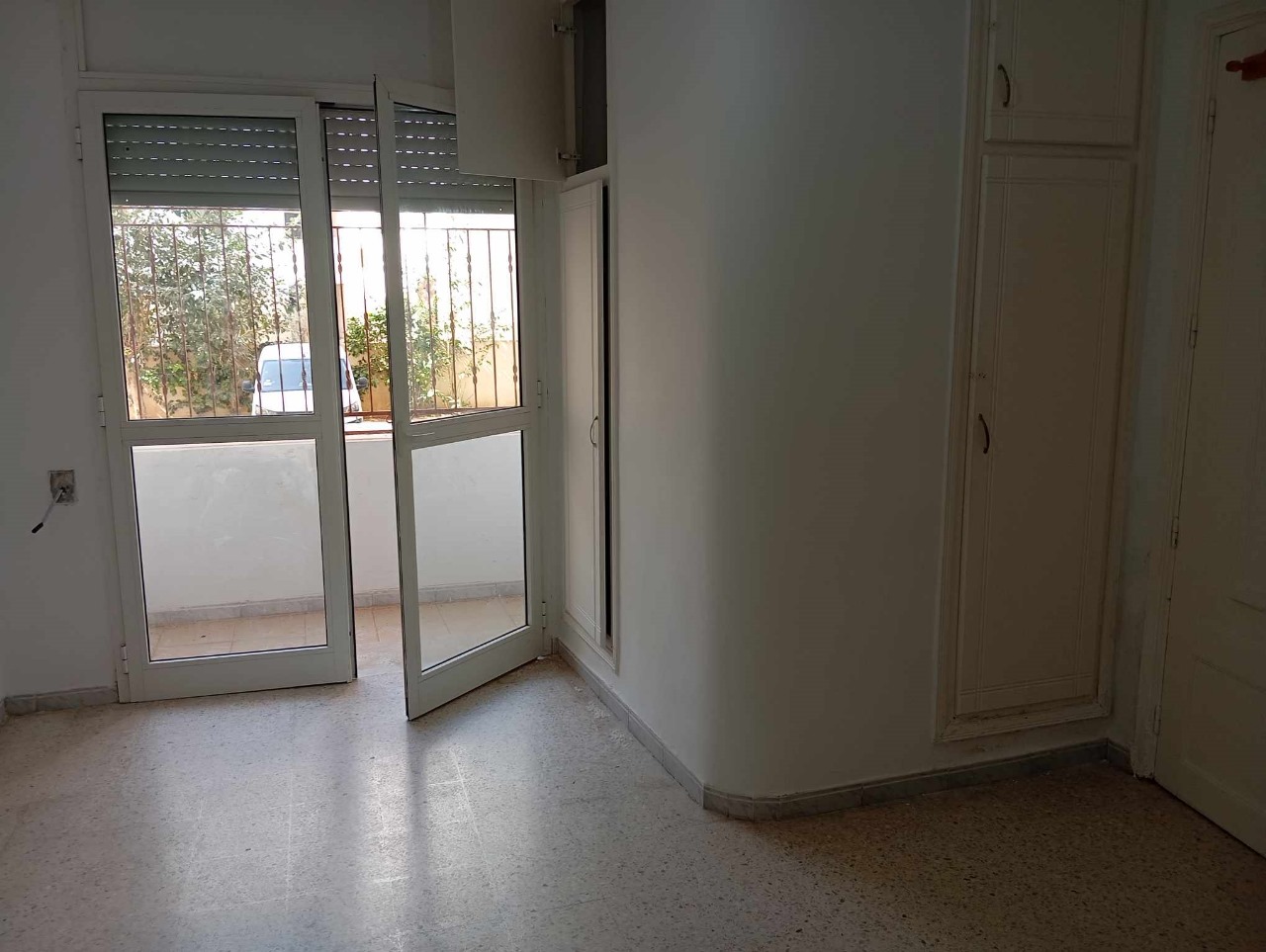 La Marsa El Aouina Vente Appart. 2 pices Apprt s1 au rdc  cit l wahat