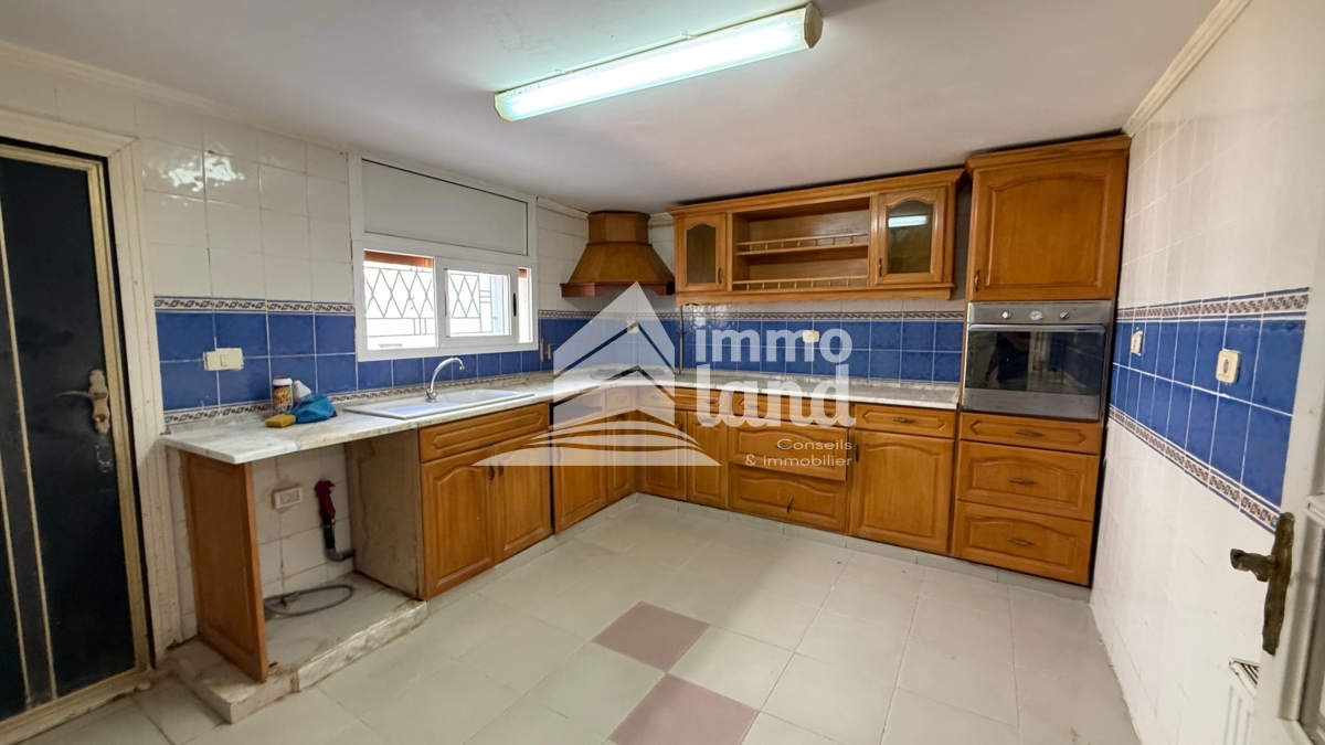 La Marsa Gammart Vente Maisons Triplex s5  gammarth suprieur