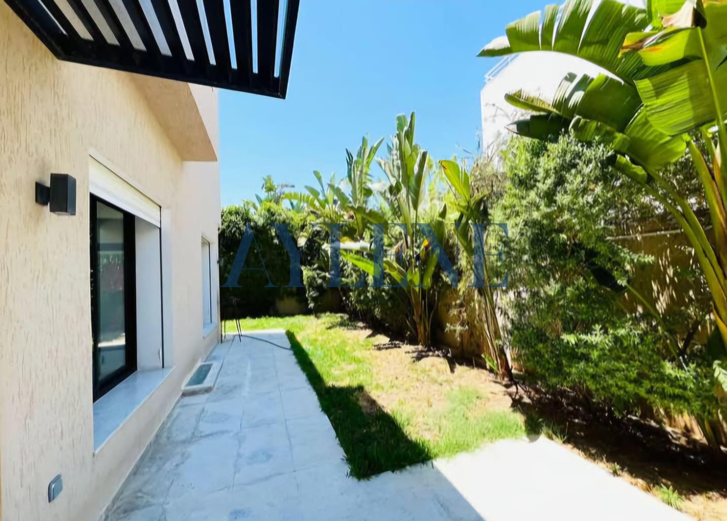 La Marsa Berge Du Lac Location Appart. 3 pices Duplex s3 spacieux avec jardin au lac 2