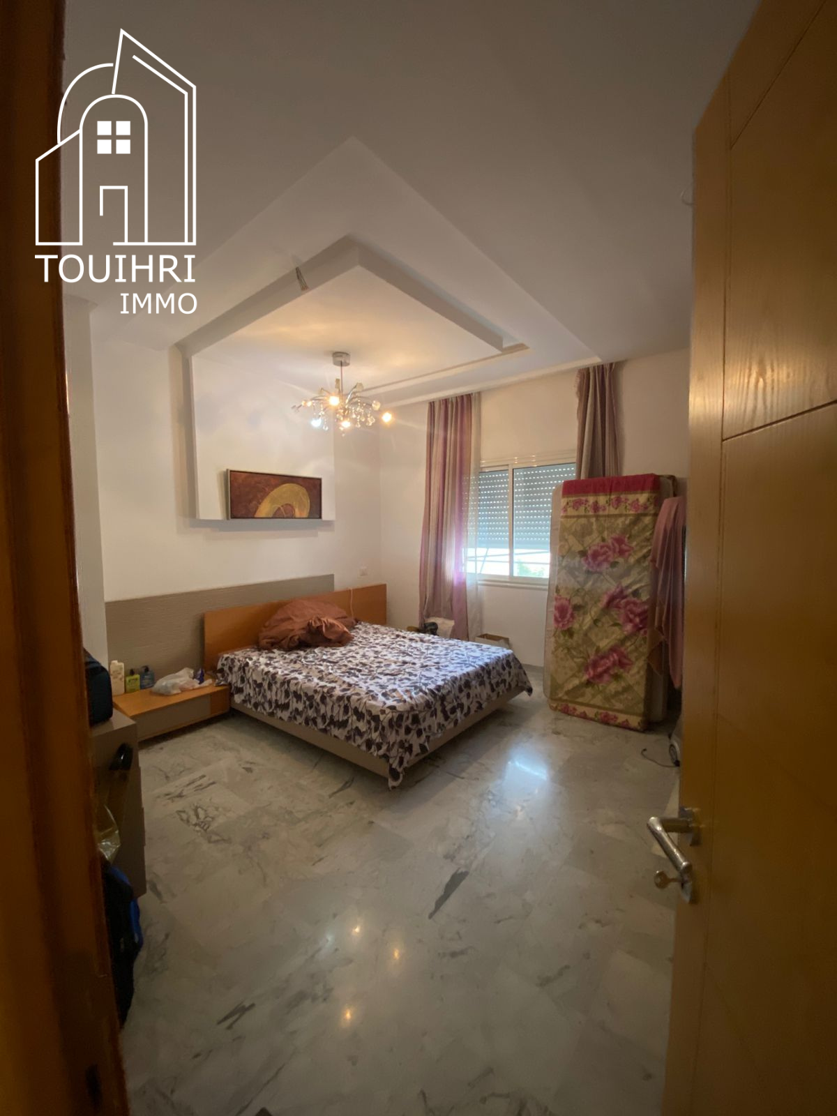 La Marsa El Aouina Vente Appart. 5 pices+ Un appartement s4 rdc avec jardin situe laouina