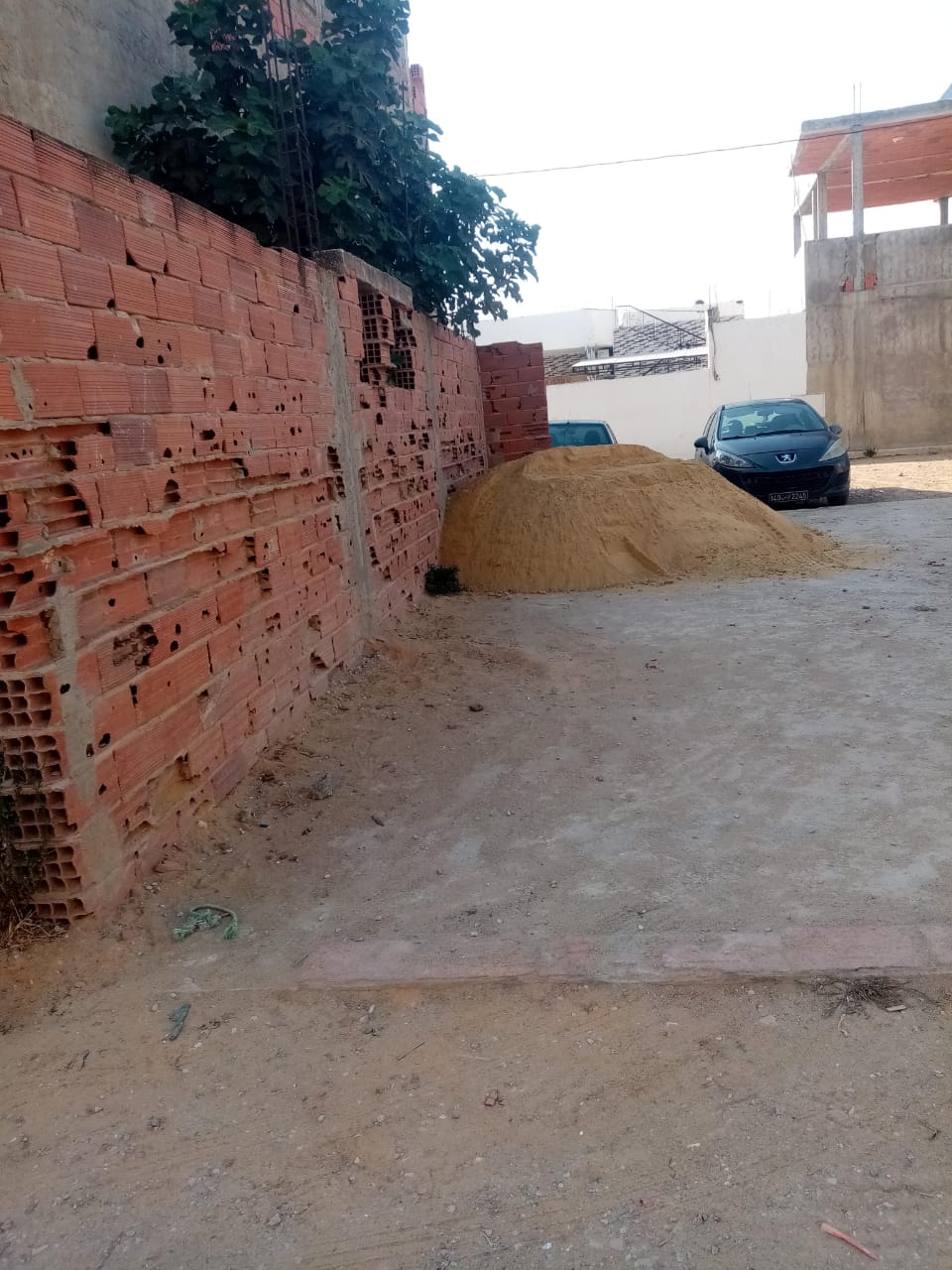 Mornag Sidi Saad Vente Surfaces Terrain de 300m a btir