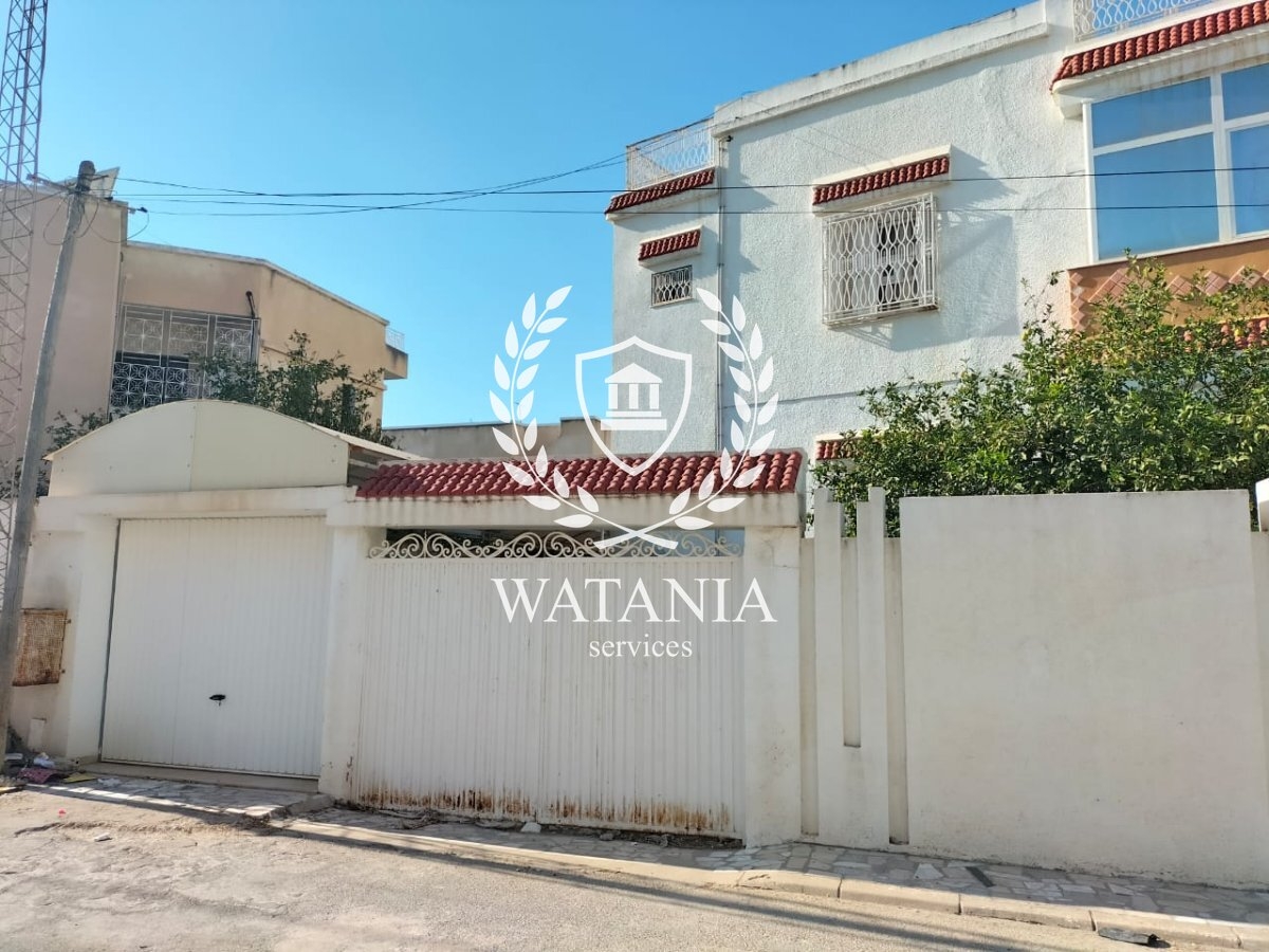 Ariana Ville Cite Essaada (Riadh Andalous) Vente Maisons Villa gazela