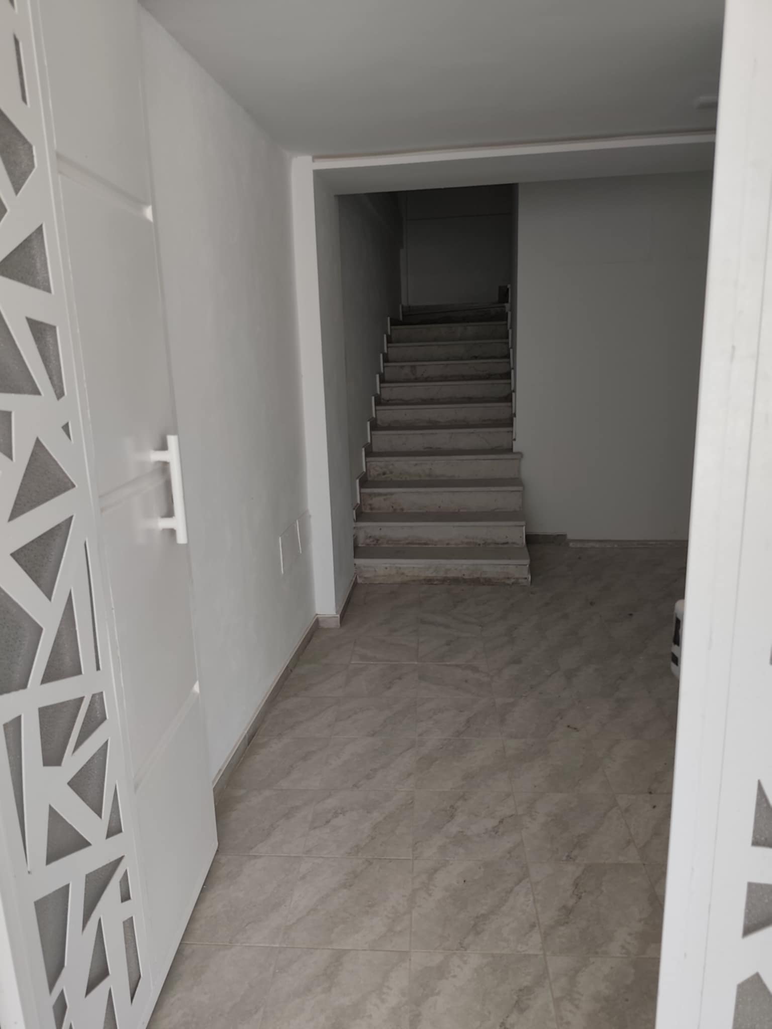 Mahdia Rejiche Vente Autre R plus 2  rejiche