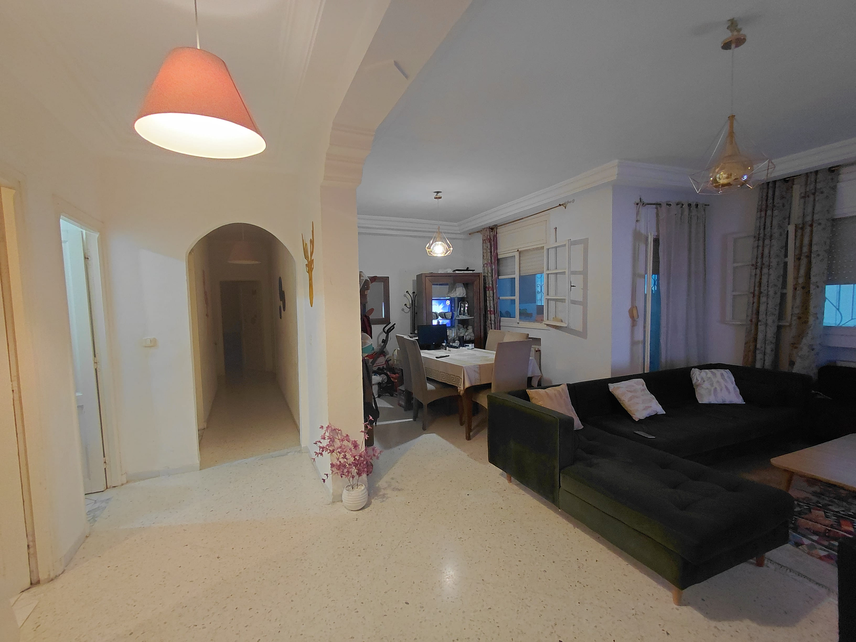 Mannouba La Mannouba Vente Appart. 4 pices Spacieux appartement de 120 m