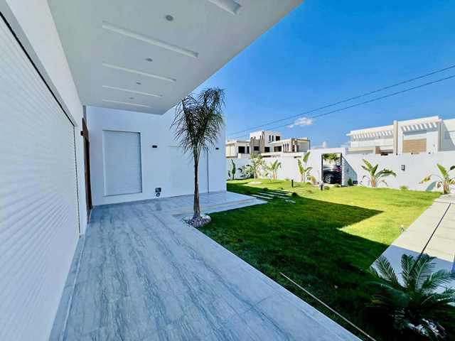 Hammamet Hammamet Vente Appart. 5 pices+ V571 villa veronique villa