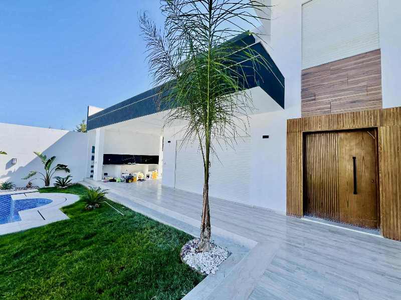 Hammamet Hammamet Vente Appart. 5 pices+ V571 villa veronique villa