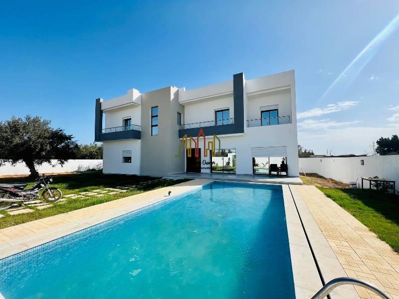 Hammamet Hammamet Vente Appart. 5 pices+ V421 villa tia villa luxe
