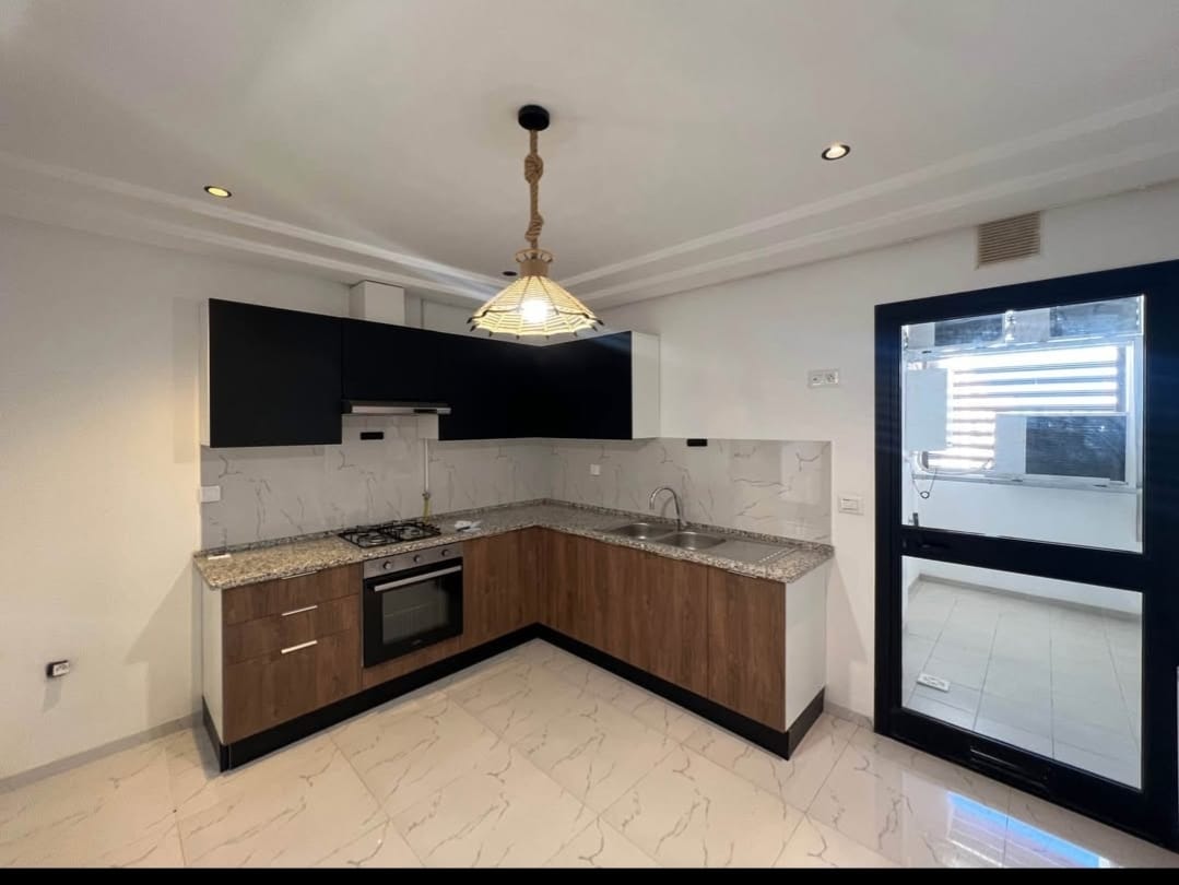 La Soukra La Soukra Vente Appart. 3 pices Apprt splus 2  soukra rue parc