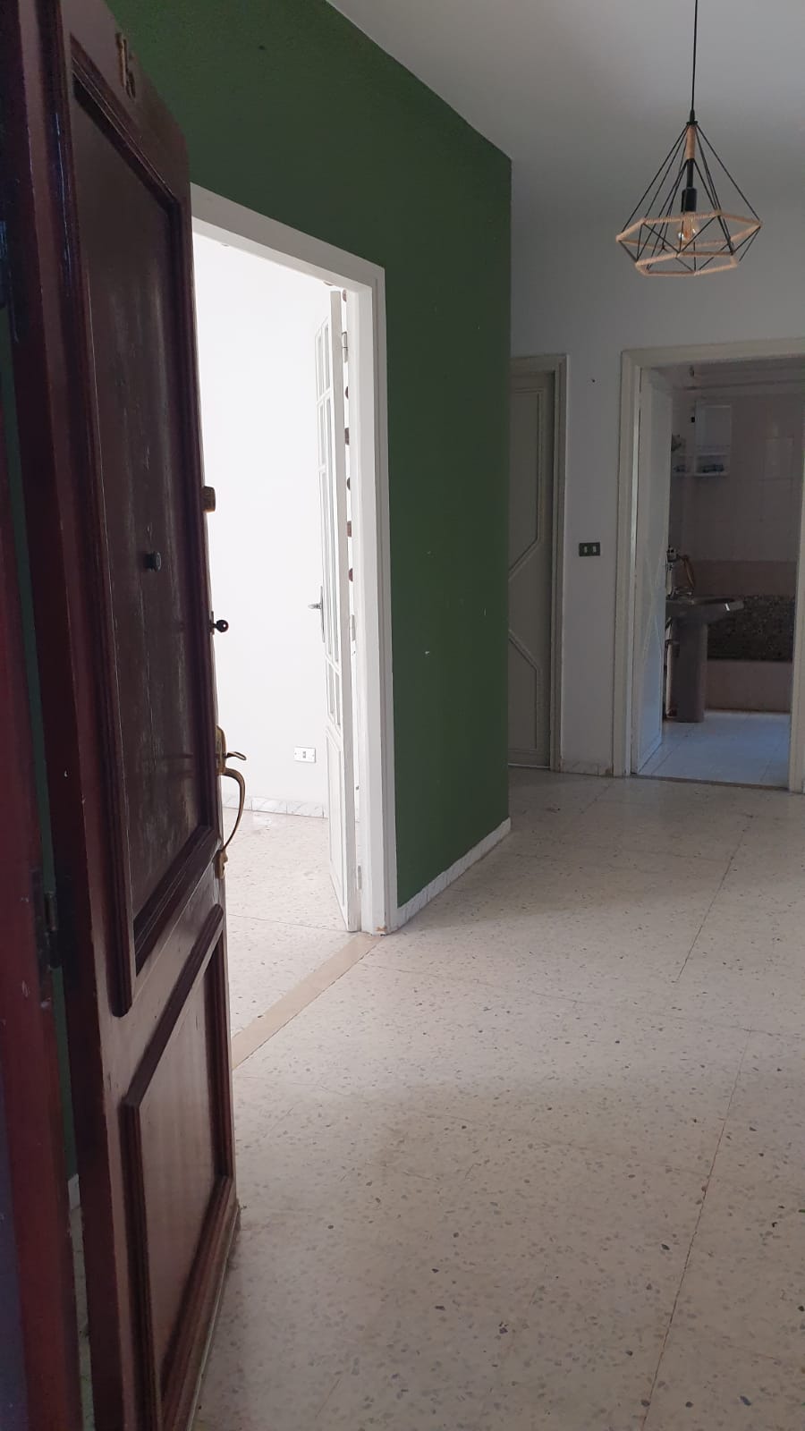 El Menzah El Manar 2 Vente Appart. 4 pices A el manar 2 proche de colisee saula