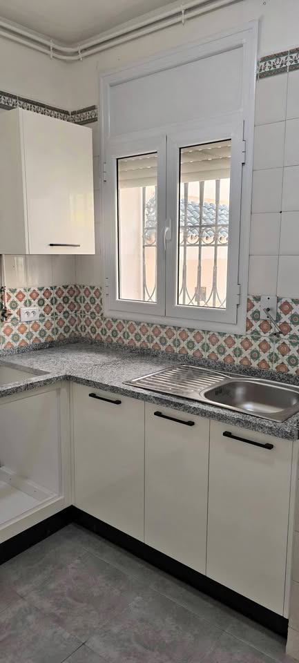 Ezzahra Ezzahra Vente Appart. 2 pices Appartement s2  centre ville zahra
