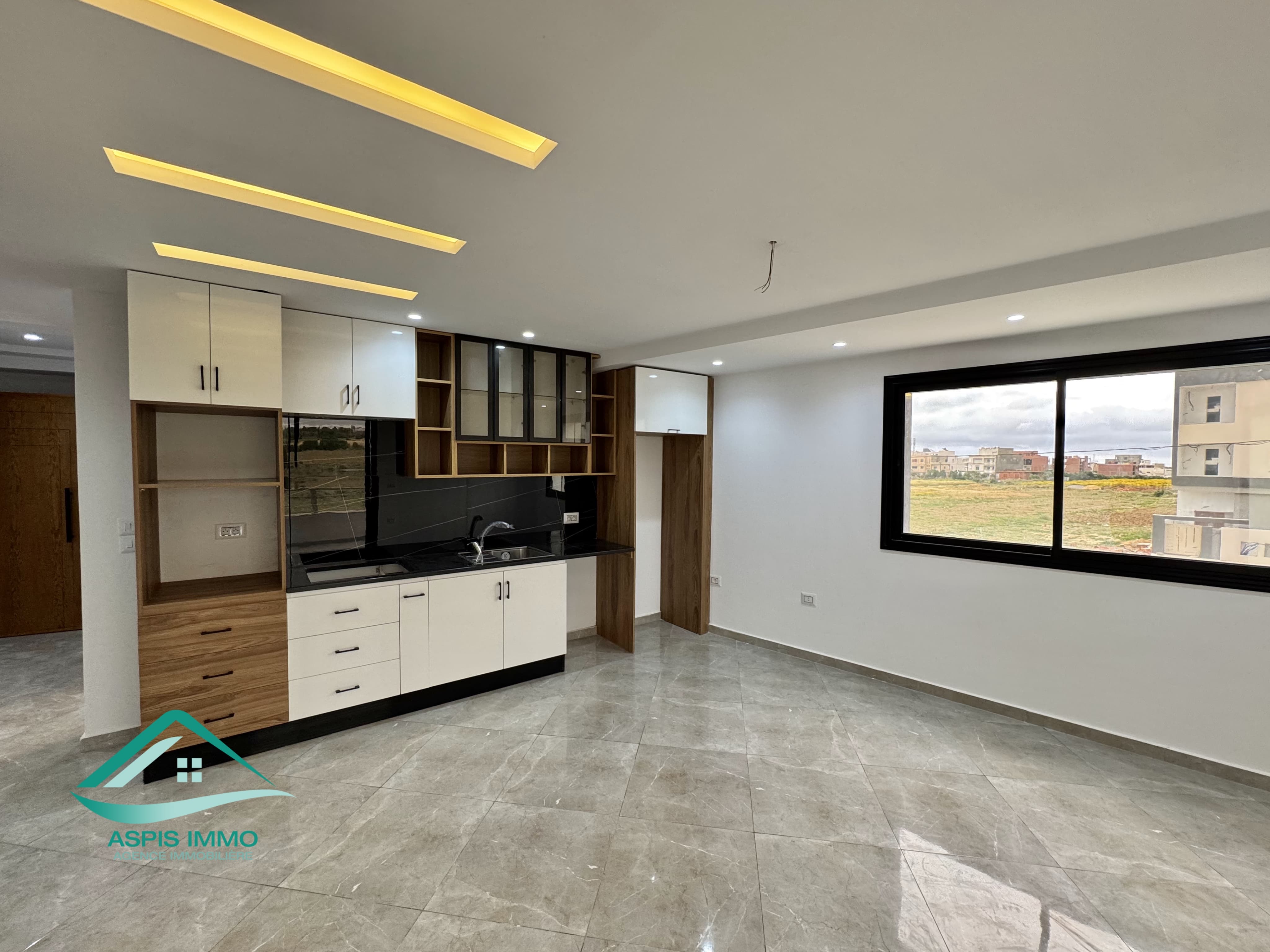 Hammam El Ghezaz Hammam El Ghezaz Vente Appart. 2 pices Vt922appartements  200 mtrs plage hammam ghzeez