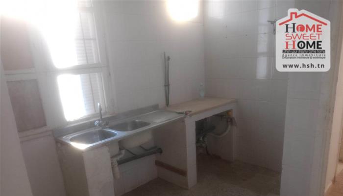 El Kram&nbsp;Le Kram Ouest&nbsp;Vente&nbsp;Maisons&nbsp;Villa white au kram ouest