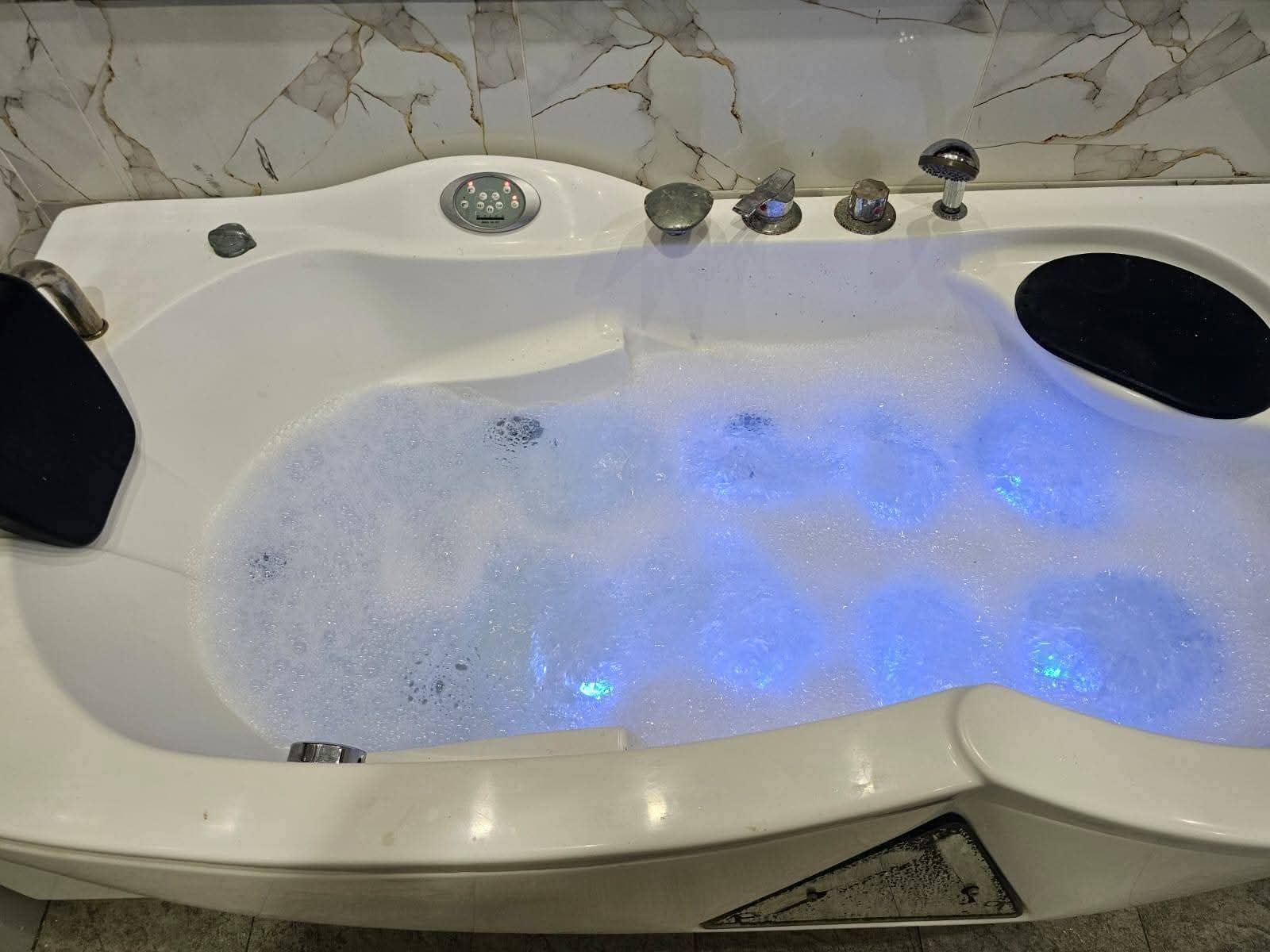 El Haouaria Cite Touristique Vente Maisons Villa confortable avec piscine