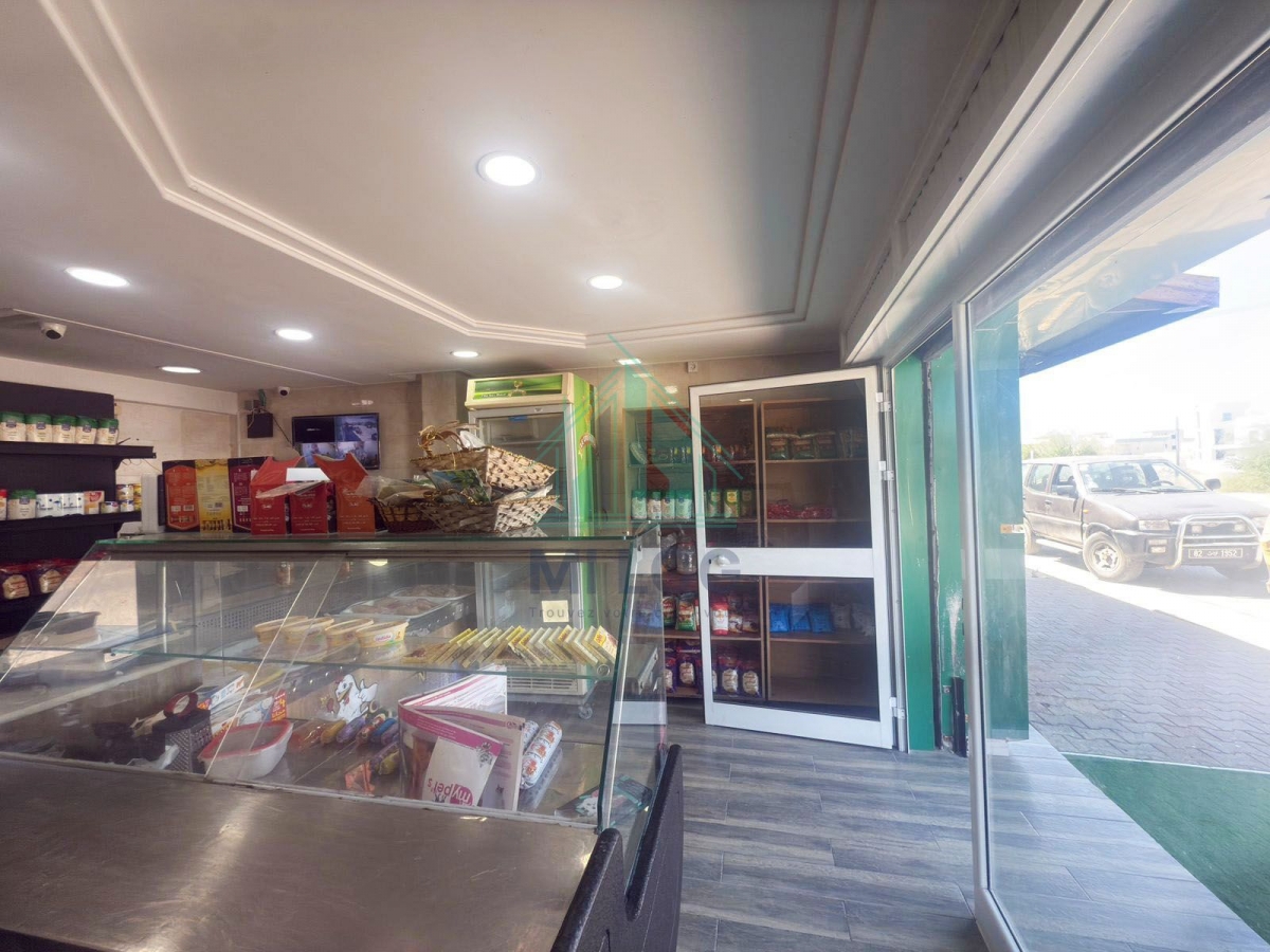 Mornag Mornag Vente Appart. 1 pice Mazeraa quipe 24m fond de commerce a morneg