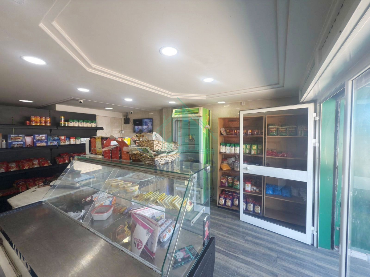 Mornag Mornag Vente Appart. 1 pice Mazeraa quipe 24m fond de commerce a morneg