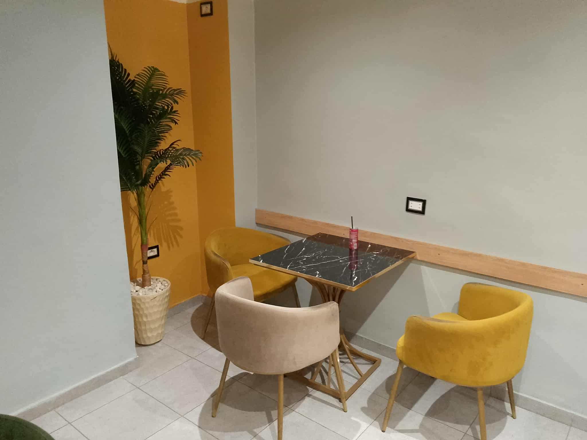 Bab Bhar Montplaisir Vente Appart. 3 pices Une opportunit en or