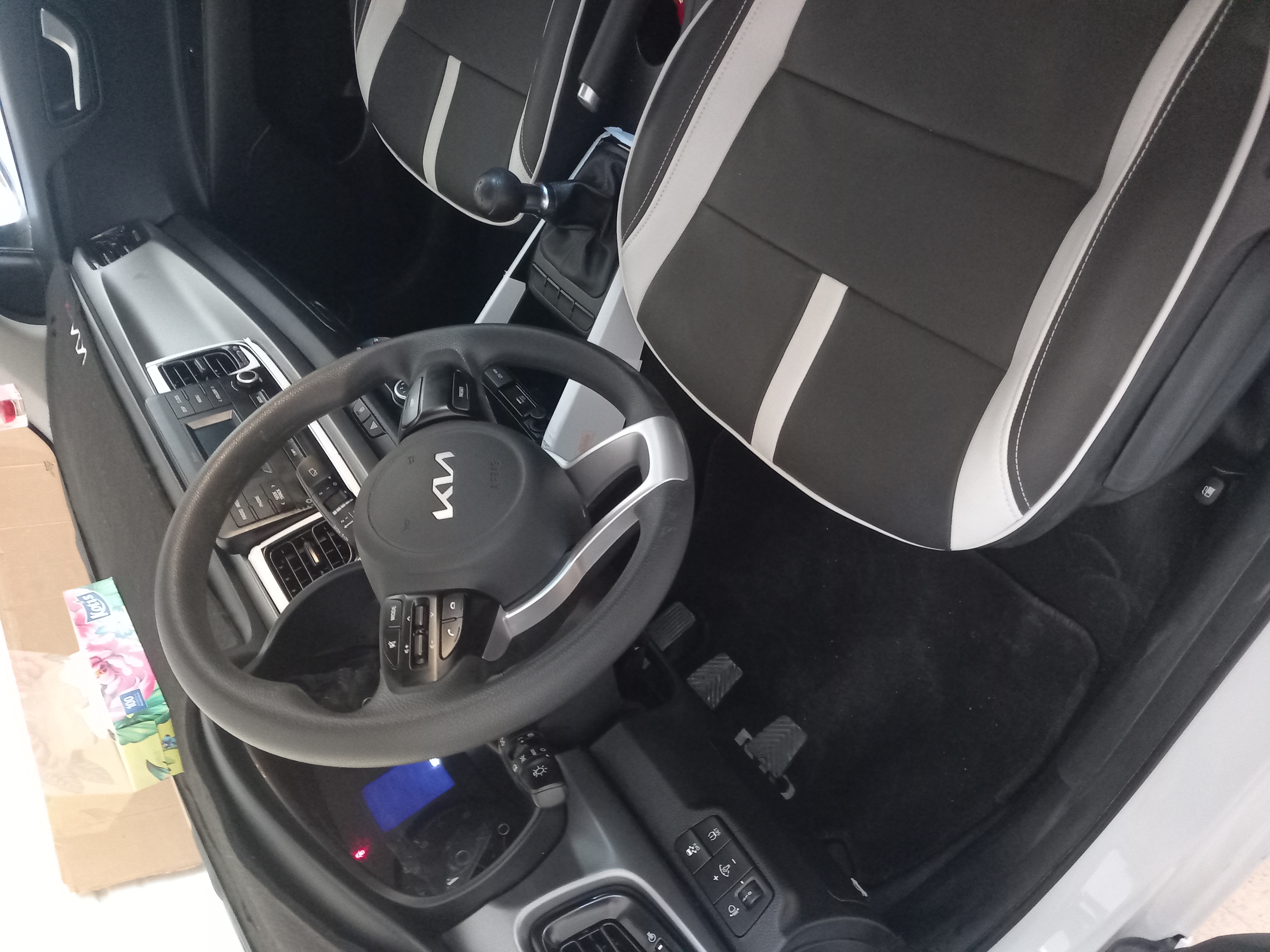 Medenine Nord Oum Ettamar Kia Rio Voiture kia rio