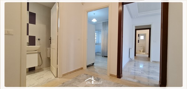 Hammam Chatt Borj Cedria Vente Appart. 5 pices+ Appart h standing de 111 m2 au 1er t  260 md