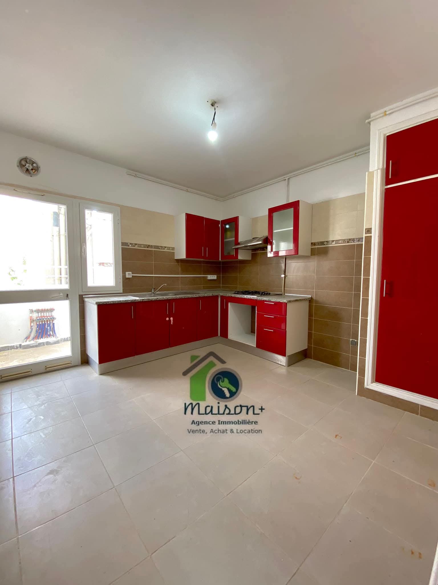 El Mourouj&nbsp;El Mourouj&nbsp;Vente&nbsp;Appart. 4 pi�ces&nbsp;Tr�s beau appartement