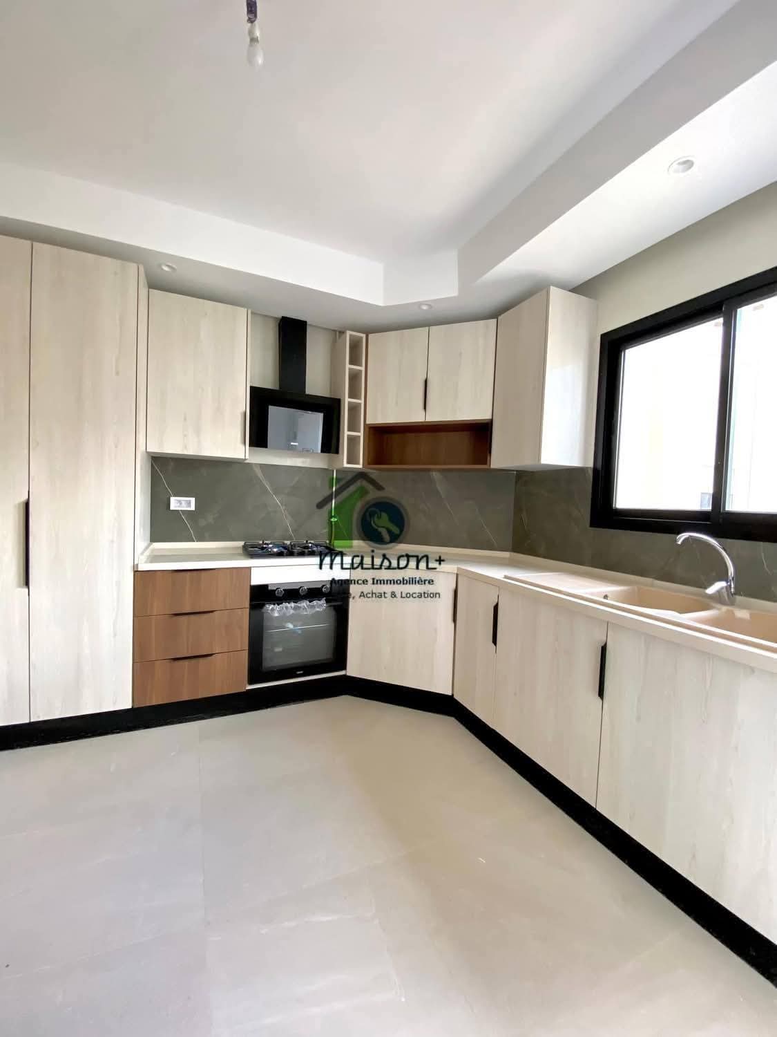 El Mourouj El Mourouj Vente Appart. 4 pices Spacieux s3 direct promoteur