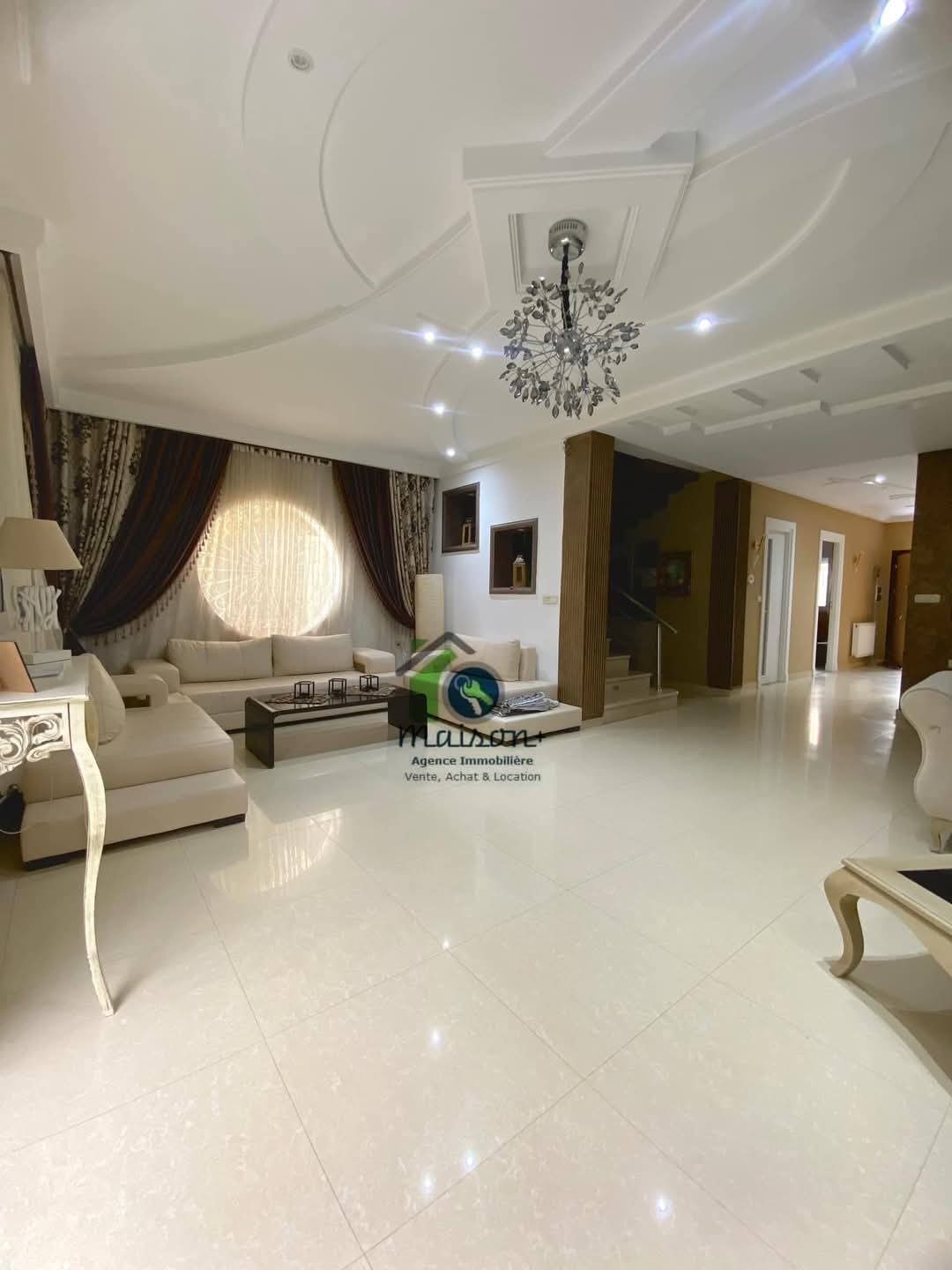 El Mourouj El Mourouj Vente Maisons Trs belle villa haut standing