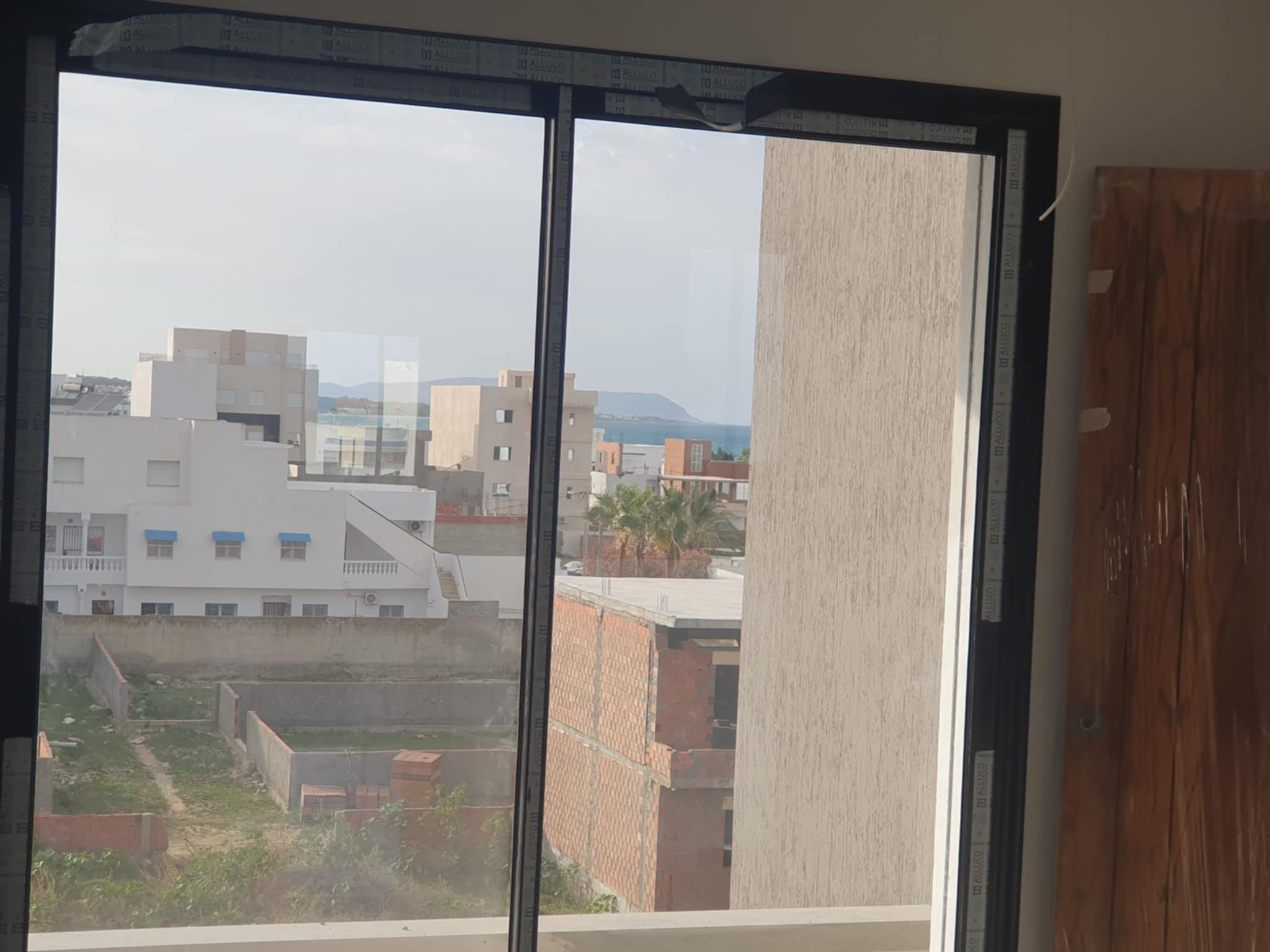 Hammam El Ghezaz Hammam El Ghezaz Vente Appart. 2 pices Des appartements vue de la mer  hammem ghzez