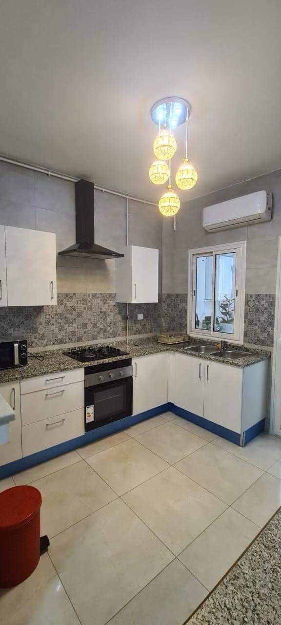 La Marsa El Aouina Vente Appart. 2 pices Un s 2 y compris meuble ideal pour investissement