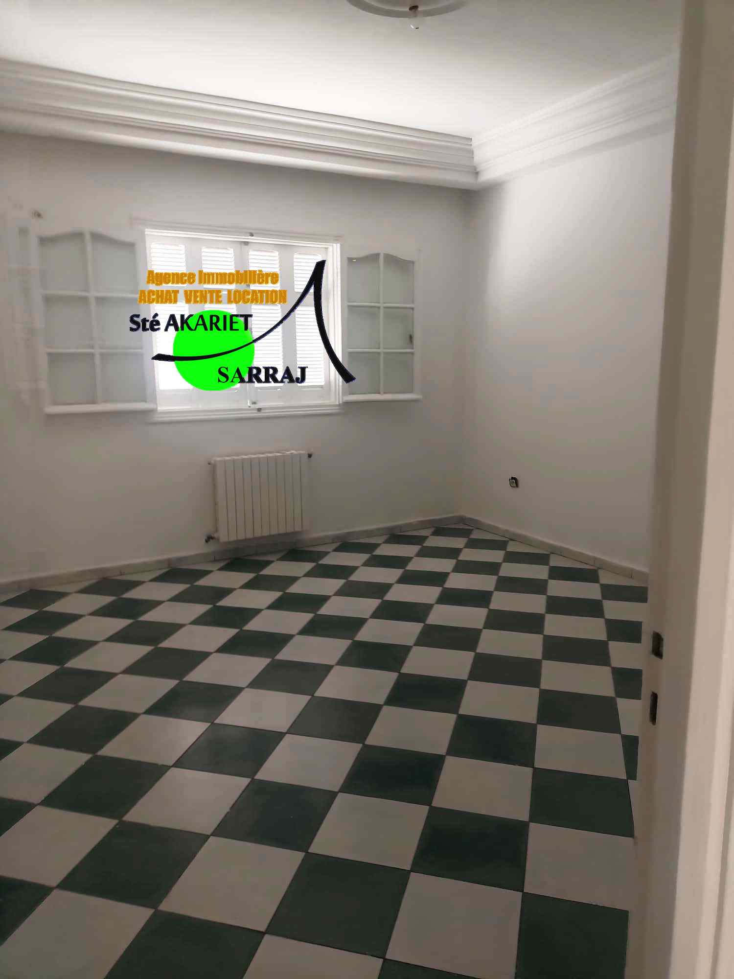 Hammam Sousse Hammam Sousse Vente Maisons Petite immeuble r3 pour projet ou habitation