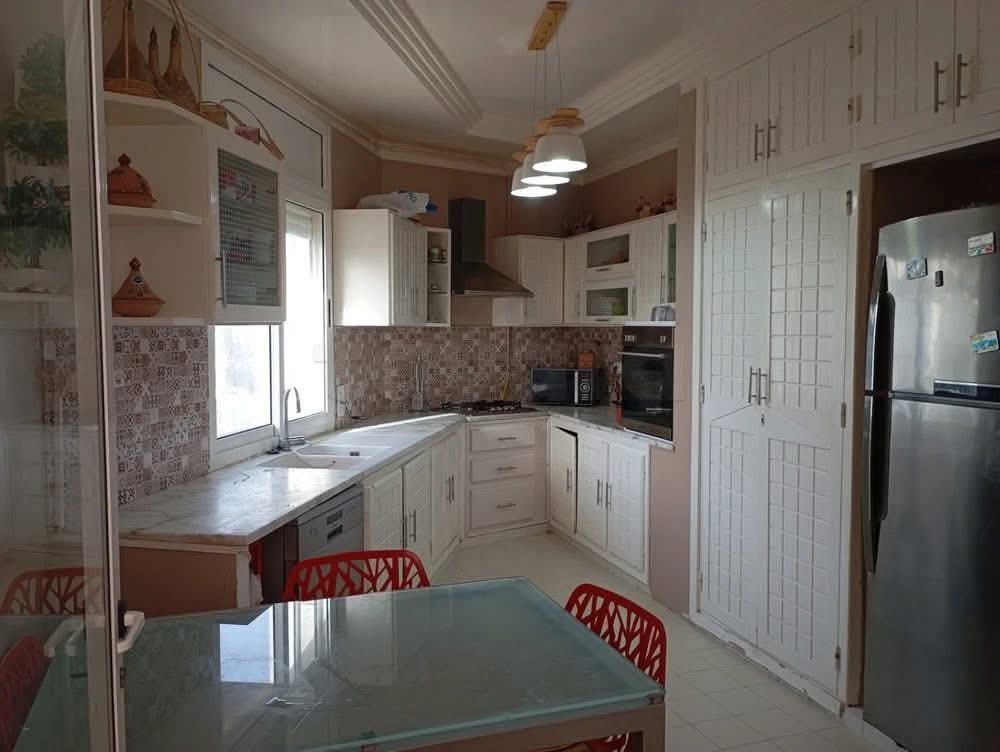 Ariana Ville Cite Ennasr 2 Vente Appart. 4 pices S3 400 md ennasr 2