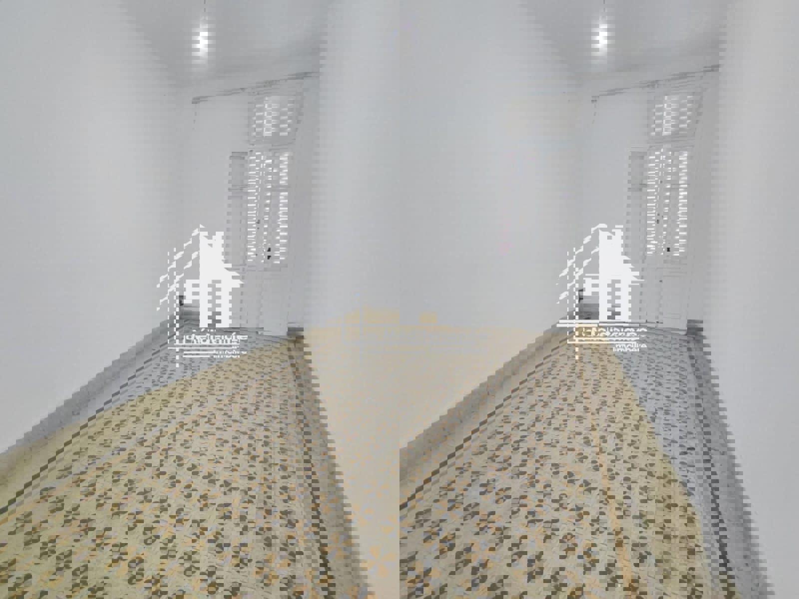 Bab Bhar Bab Bhar Vente Appart. 3 pices Appartement s5 au centre ville tunis