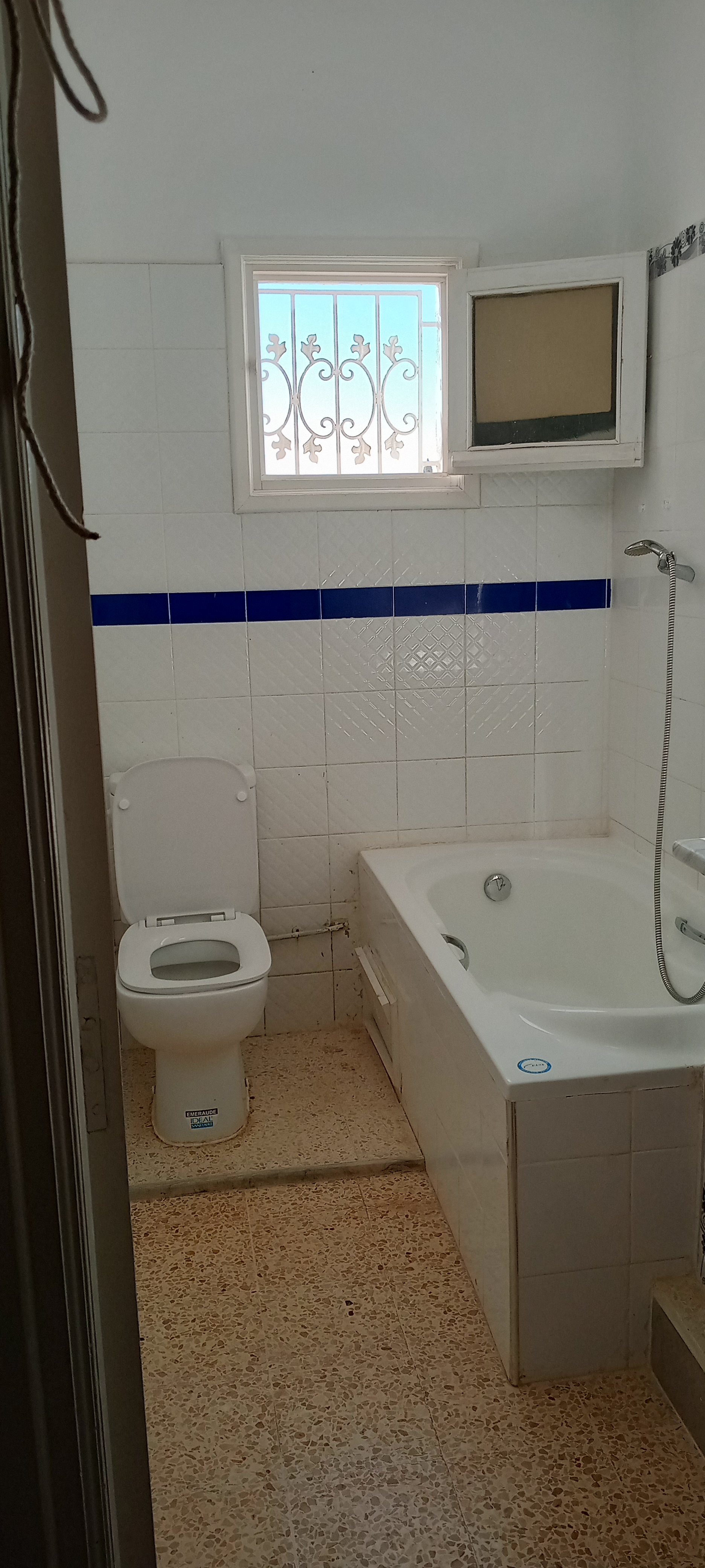 Mohamadia Cite El Ksar Vente Appart. 3 pices Maison trs demande