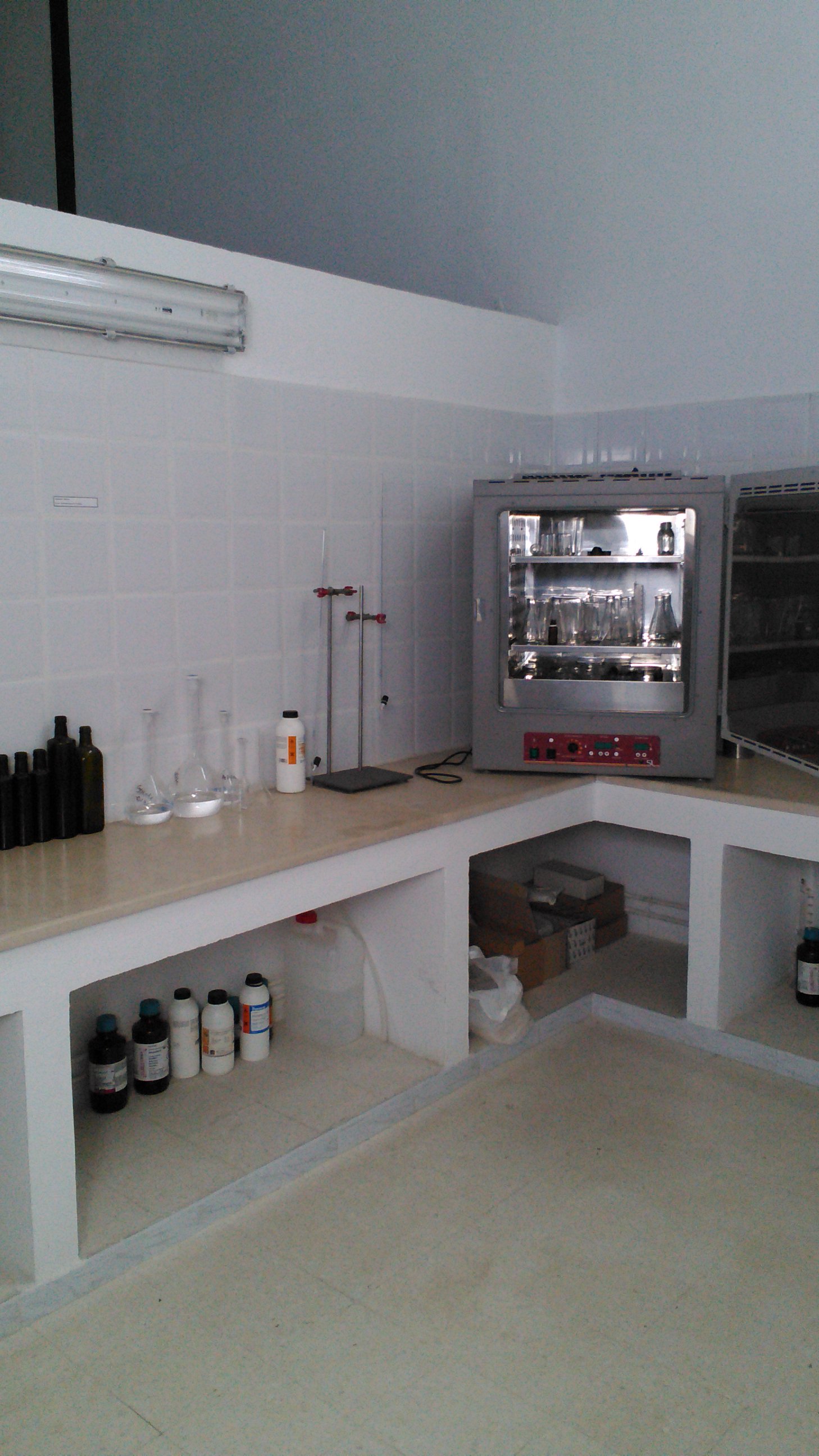 Le Kef Est&nbsp;Barnoussa&nbsp;Vente&nbsp;Autre&nbsp;Usine de conditionnement d'huile d'olive