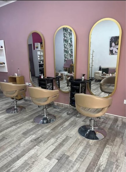 Raoued&nbsp;Ariana Essoughra&nbsp;Vente&nbsp;Surfaces&nbsp;Salon desth�tique  ariana soghra