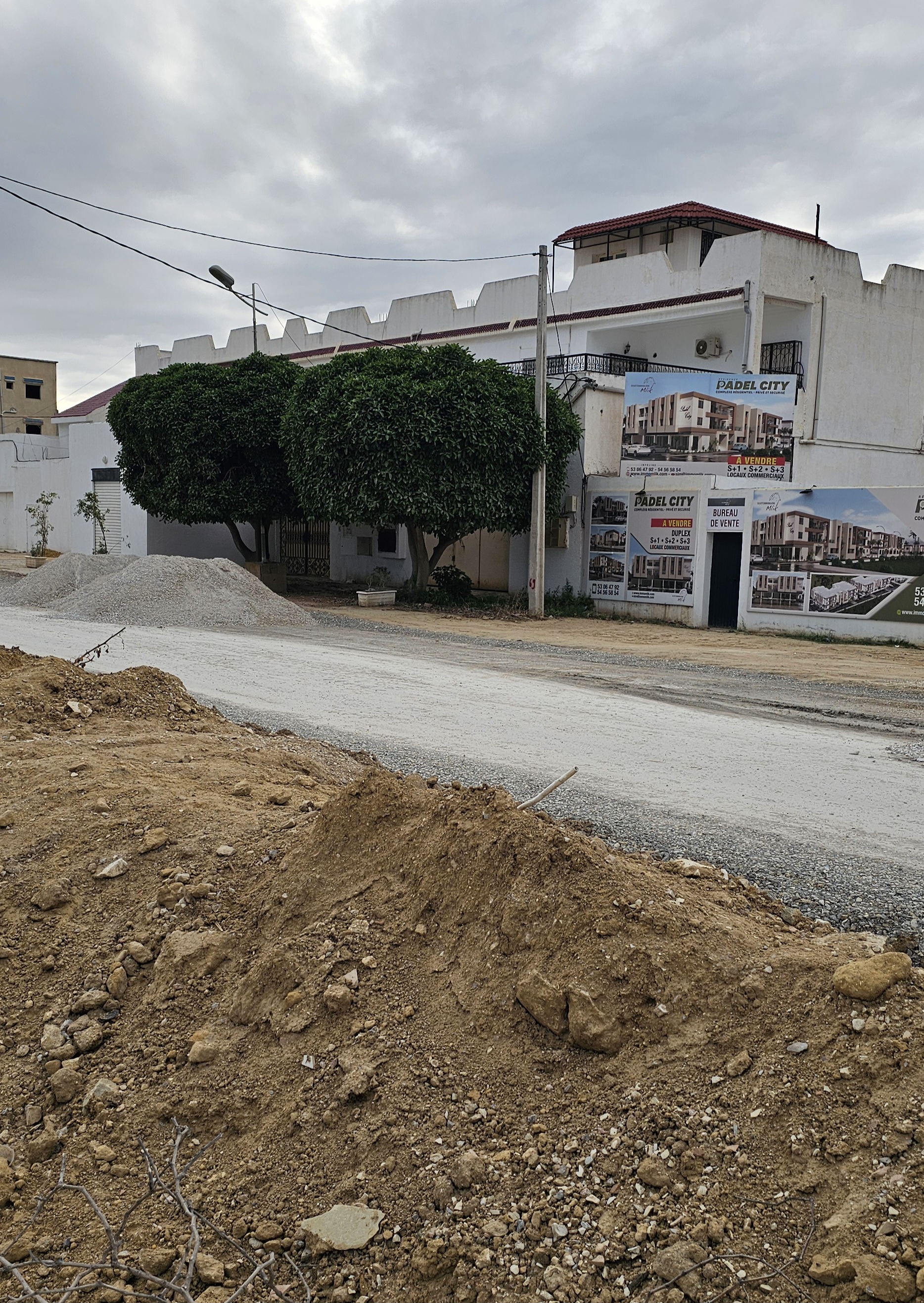 La Marsa Cite Bhar Lazreg Terrain Terrain nu Terrain stratgique sur la route principale