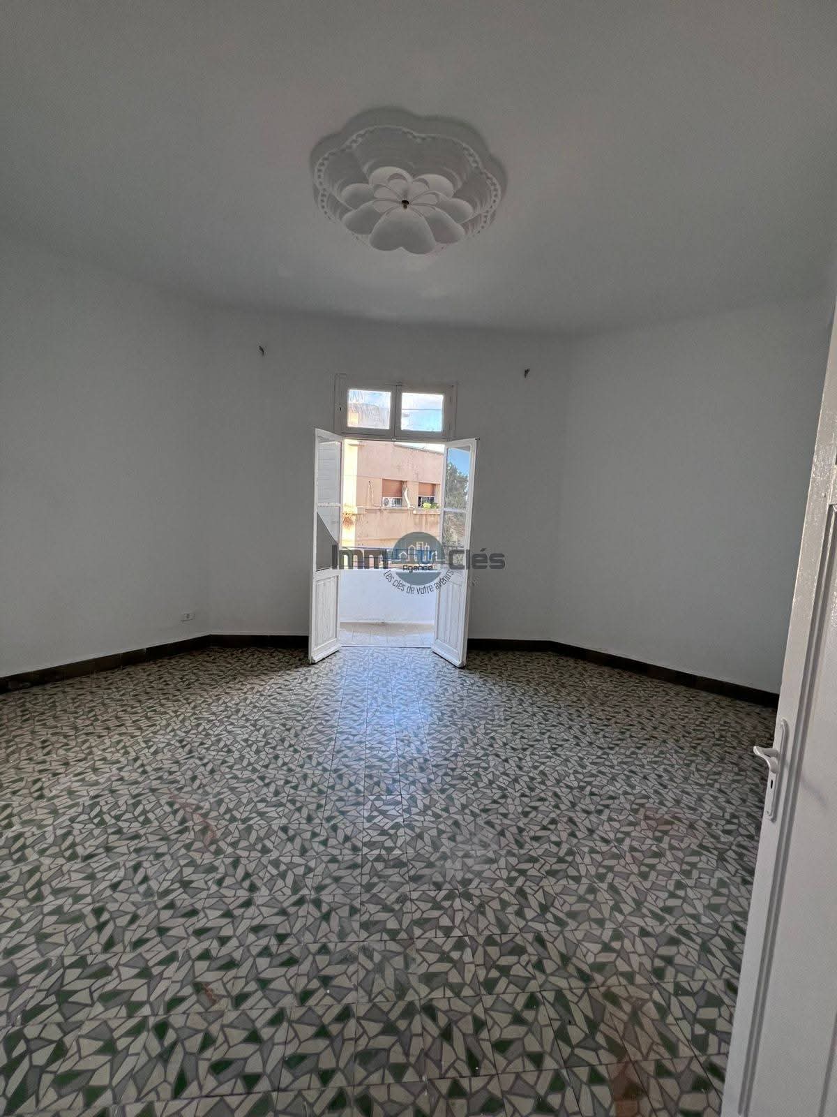 Bizerte Nord Bizerte Vente Appart. 3 pices Appartement centre ville