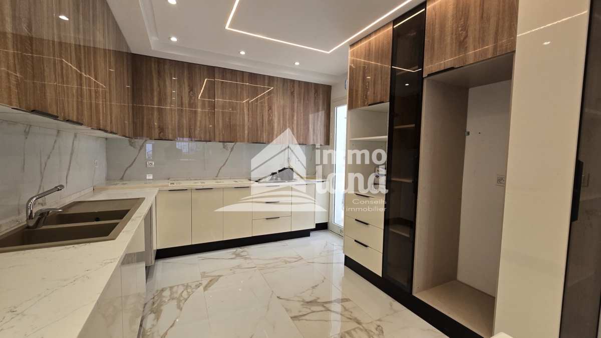 La Marsa&nbsp;Gammart&nbsp;Vente&nbsp;Appart. 3 pi�ces&nbsp;Appartement s3 jamais habit� � gammarth