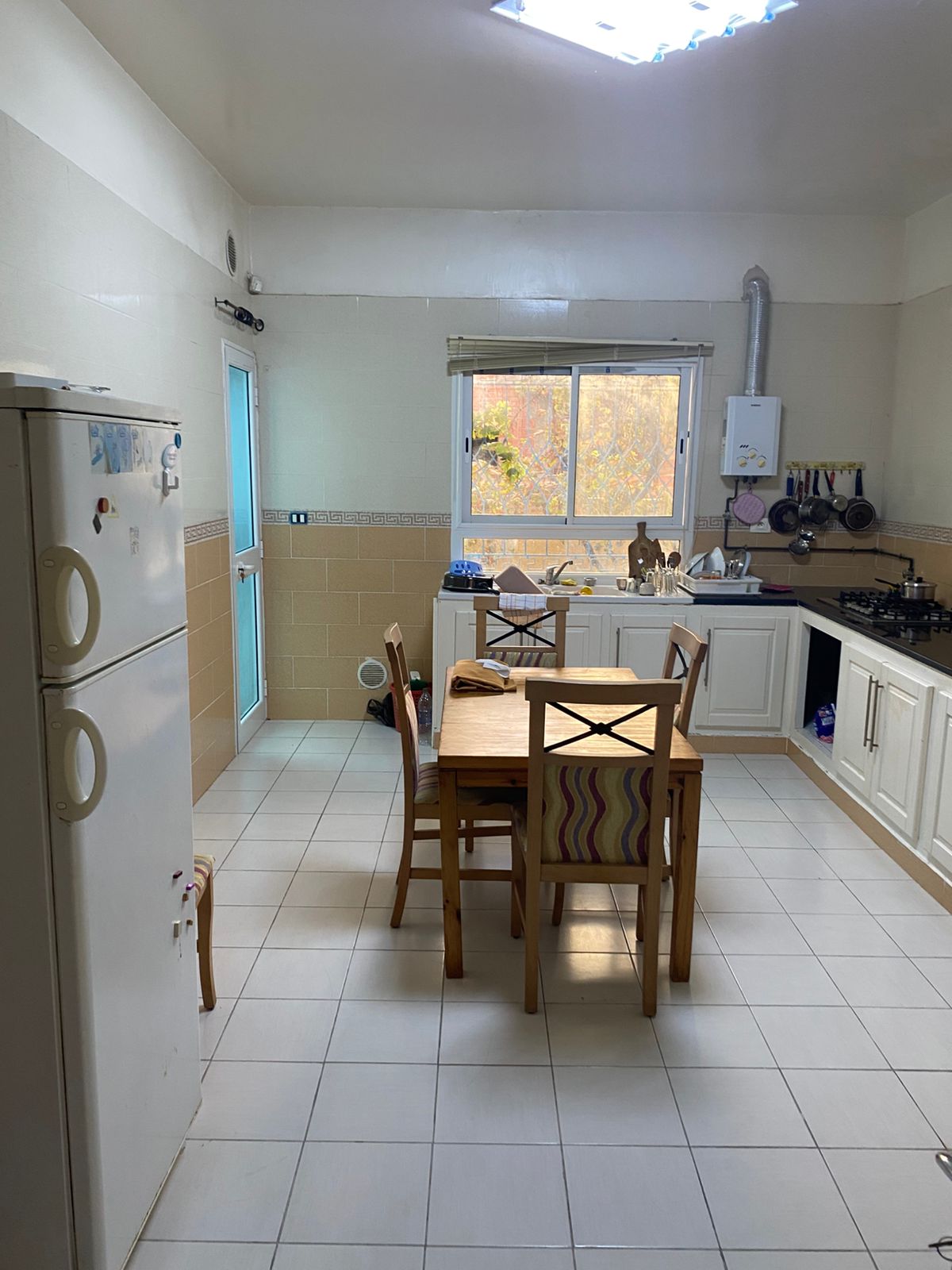 Hammam Sousse Hammam Sousse Vente Appart. 5 pices+ Petite rsidence r plus 2 h sousse