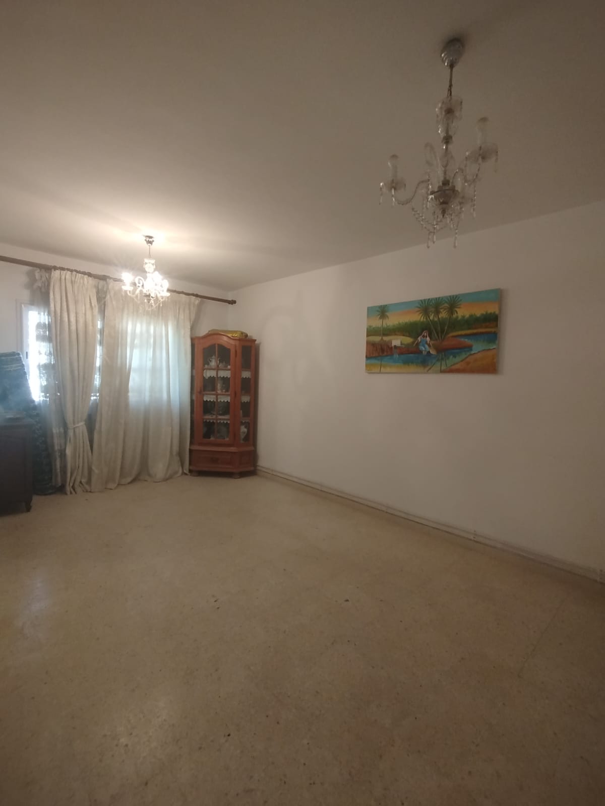 El Menzah El Menzah 9 Vente Appart. 5 pices+ Un spacieux appartement s4  menzah9a