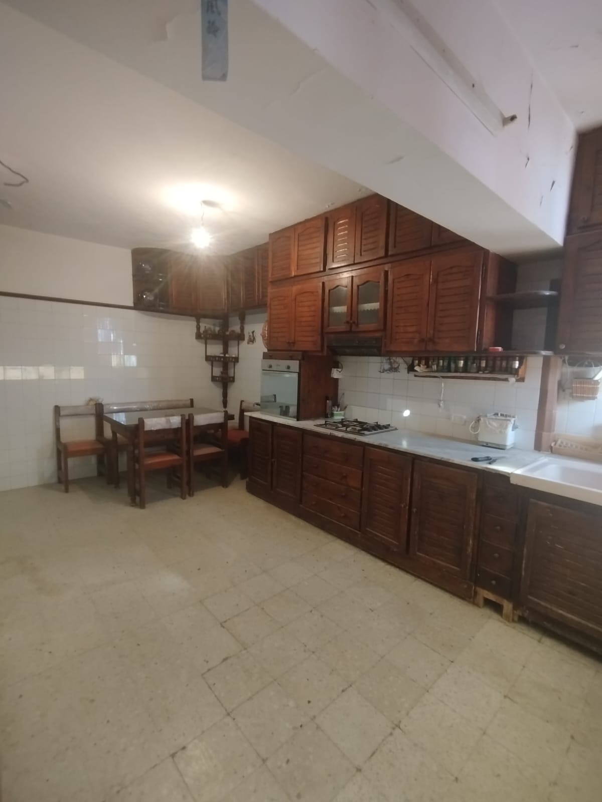 El Menzah El Menzah 9 Vente Appart. 5 pices+ Un spacieux appartement s4  menzah9a