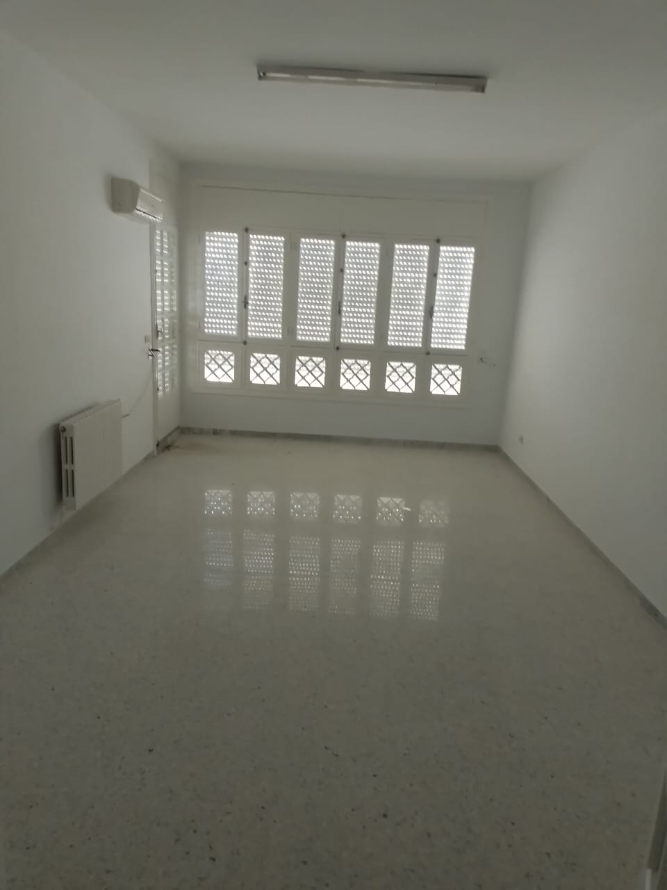 Bab Bhar Bab Bhar Location Appart. 5 pices+ Appartement