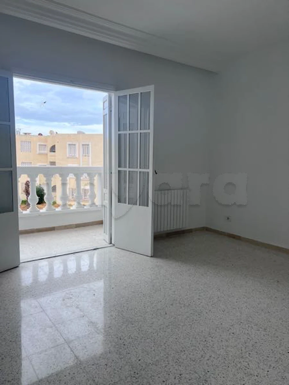 Ariana Ville Riadh Landlous Location Appart. 3 pices Super appartment