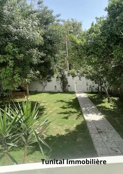 Carthage&nbsp;Cartage Byrsa&nbsp;Vente&nbsp;Maisons&nbsp;Villa  sur deux niveaux s�par�s