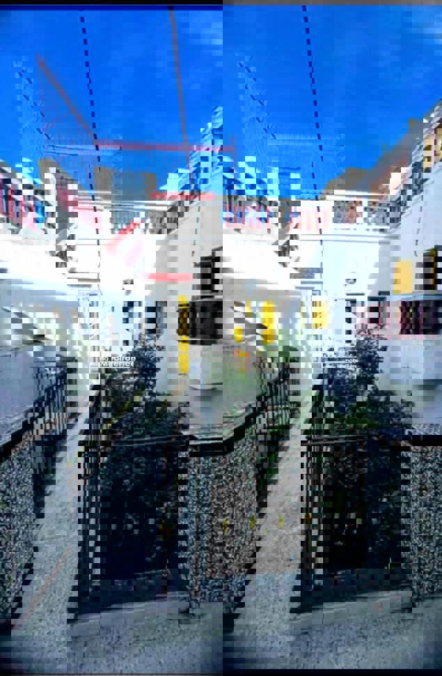 Bab Bhar&nbsp;Bab Bhar&nbsp;Vente&nbsp;Appart. 5 pi�ces+&nbsp;Une maison de style arabe au centre ville