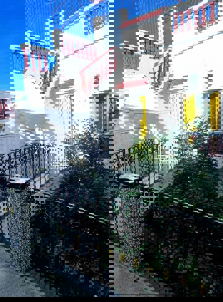 Bab Bhar&nbsp;Bab Bhar&nbsp;Vente&nbsp;Appart. 5 pi�ces+&nbsp;Une maison de style arabe au centre ville