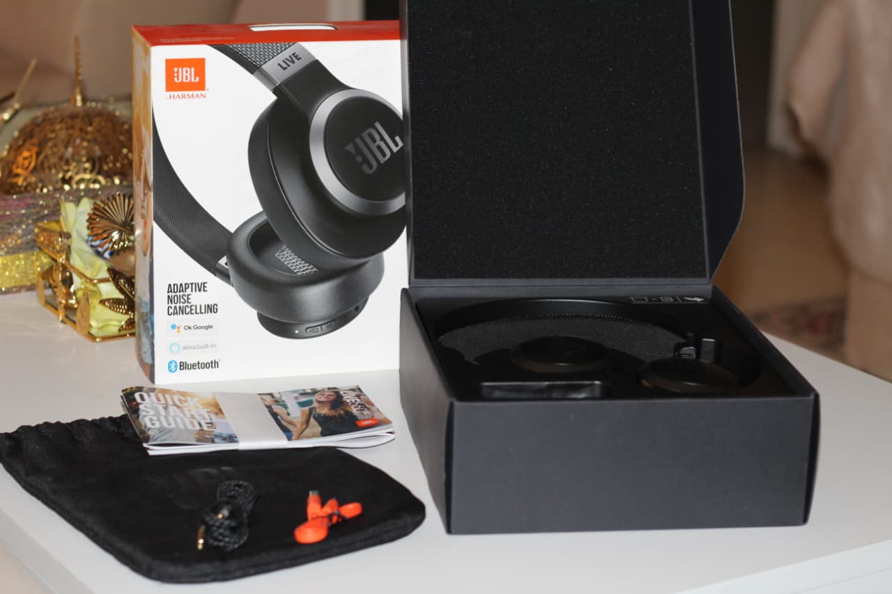 El Mourouj Cite El Bassatine Tuner Autre Casque jbl live 660nc