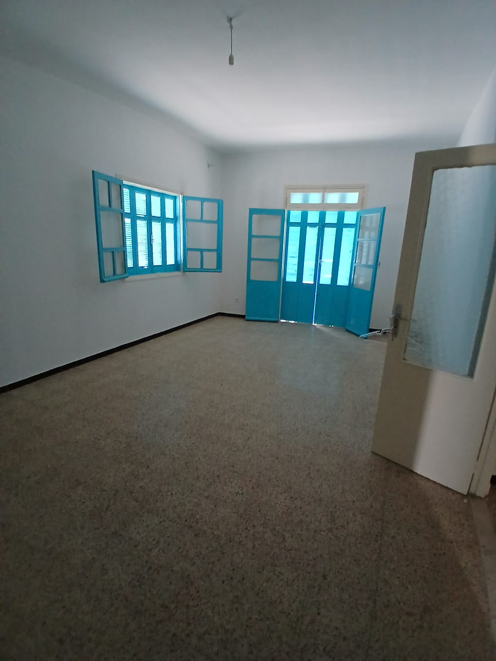 Mannouba Denden Location Appart. 3 pices A ne pas rater